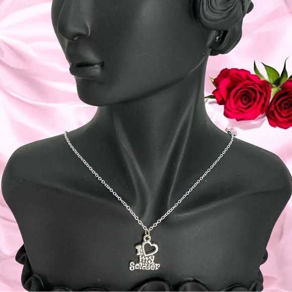 Military Soldier Silver Tone I Love My Soldier With A Heart Necklace Valentine - Picture 7 of 8